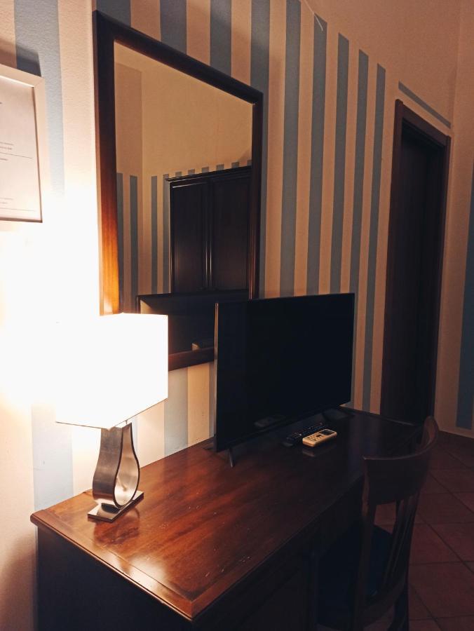 Hotel Plaza กัลตานิสเซตตา ภายนอก รูปภาพ